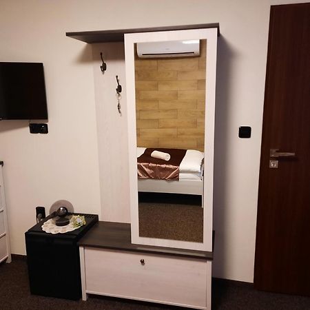 Rodinny Pension U Soudku Rudník الغرفة الصورة
